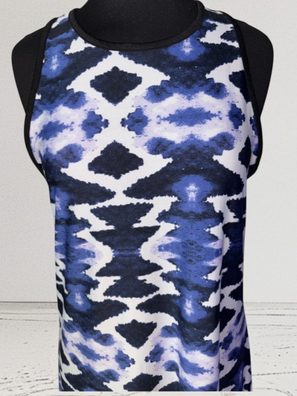 Ninety Blue, Black & White Abstract Print Maxi Dress, P2P:18-19.5”, L:57” - Picture 2 of 12